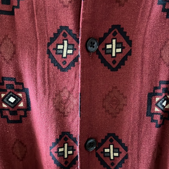 Casual button down shirt - Picture 2 of 4